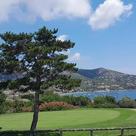 Apartment St Raphael, Cap Esterel, Allee Des Fleurs, T2 Vue Mer, Golf, Clim, 5 Piscines, Jardin *
