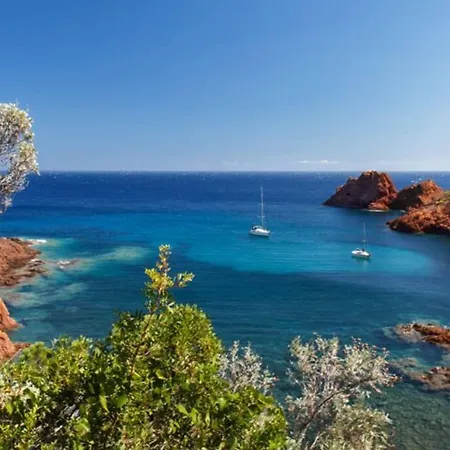 St Raphael, Cap Esterel, Allee Des Fleurs, T2 Vue Mer, Golf, Clim, 5 Piscines, Jardin Apartment Saint-Raphael (Var)